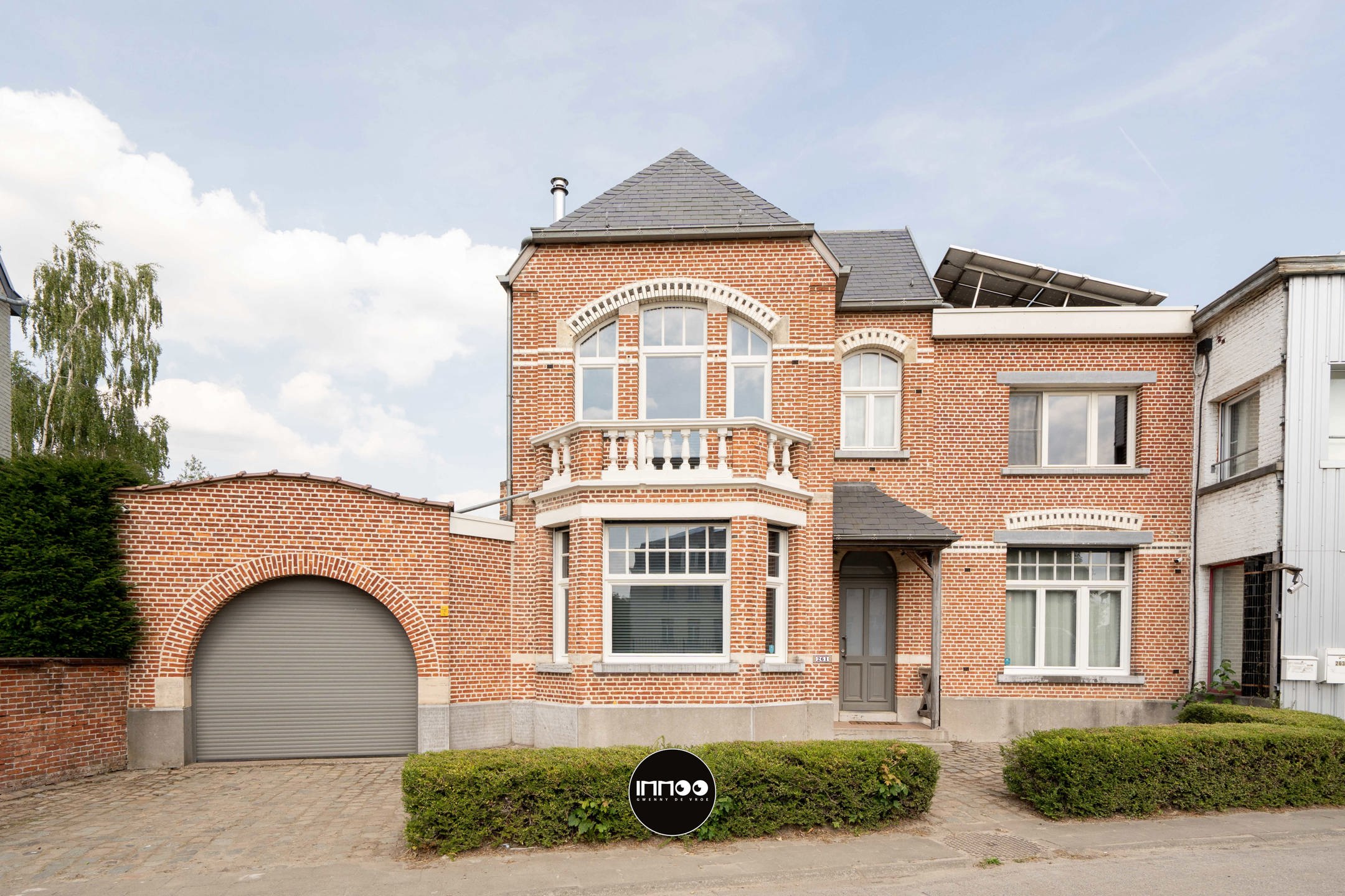Huis te koop foto {{pictureIndex}}