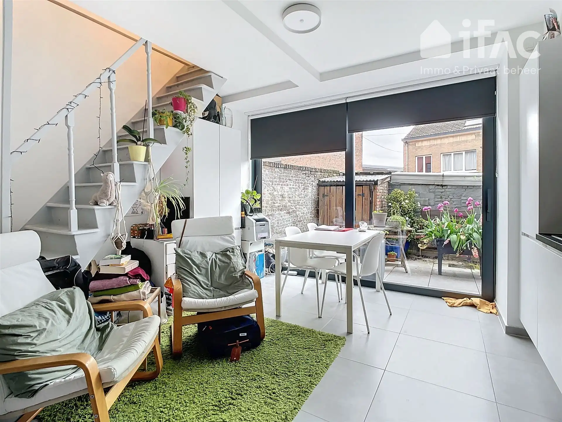 Opbrengsteigendom - Luxe studentenkamers en studio foto 4