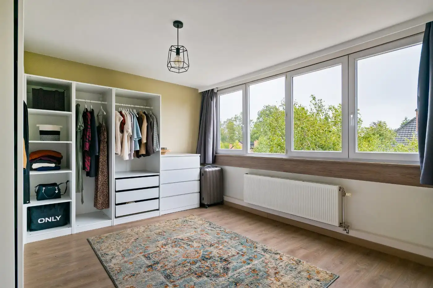 Instapklare bel-etage met 2 slpk, garage én gezellige tuin foto 12