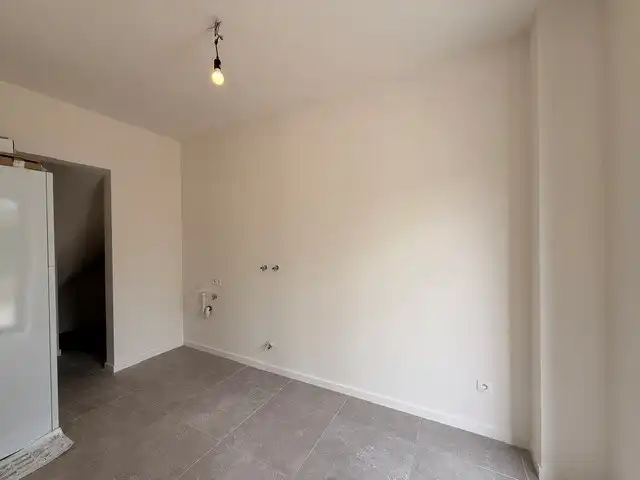 Halfopen nieuwbouwwoning met 4 slaapkamers gelegen te Opitter. foto 8