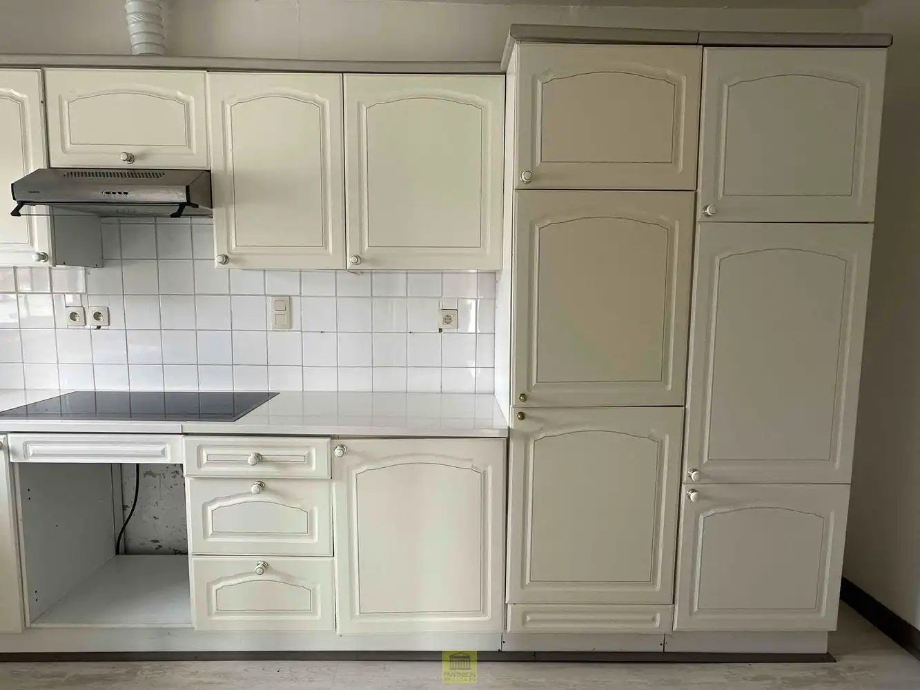 Commerciële ruimte met ruim appartement foto 21