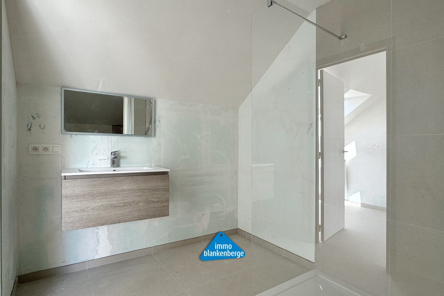 Duplex Appartement op de Zevende Verdieping met Twee Slaapkamers en een Zuidgericht Terras foto 18