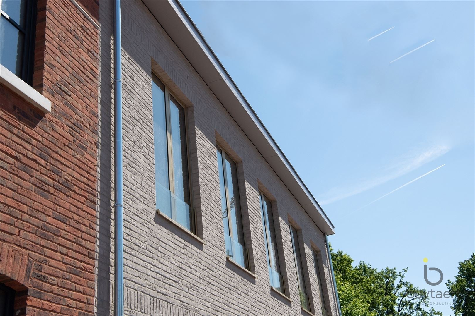 Beleef luxe, comfort en energiezuinigheid in een karaktervolle architectuur. foto 31