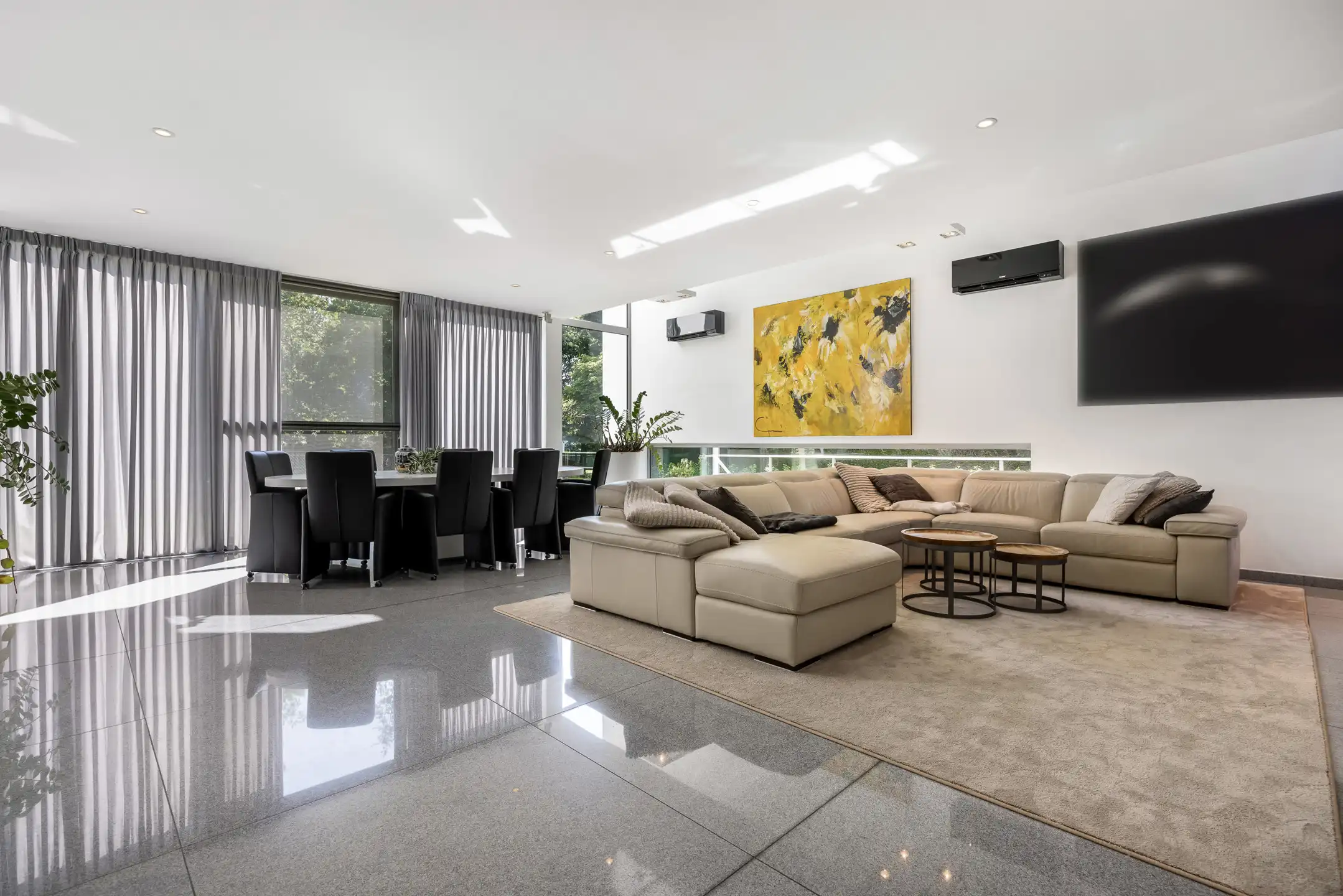 Hoogstaande villa met binnenzwembad te Lanaken foto 6