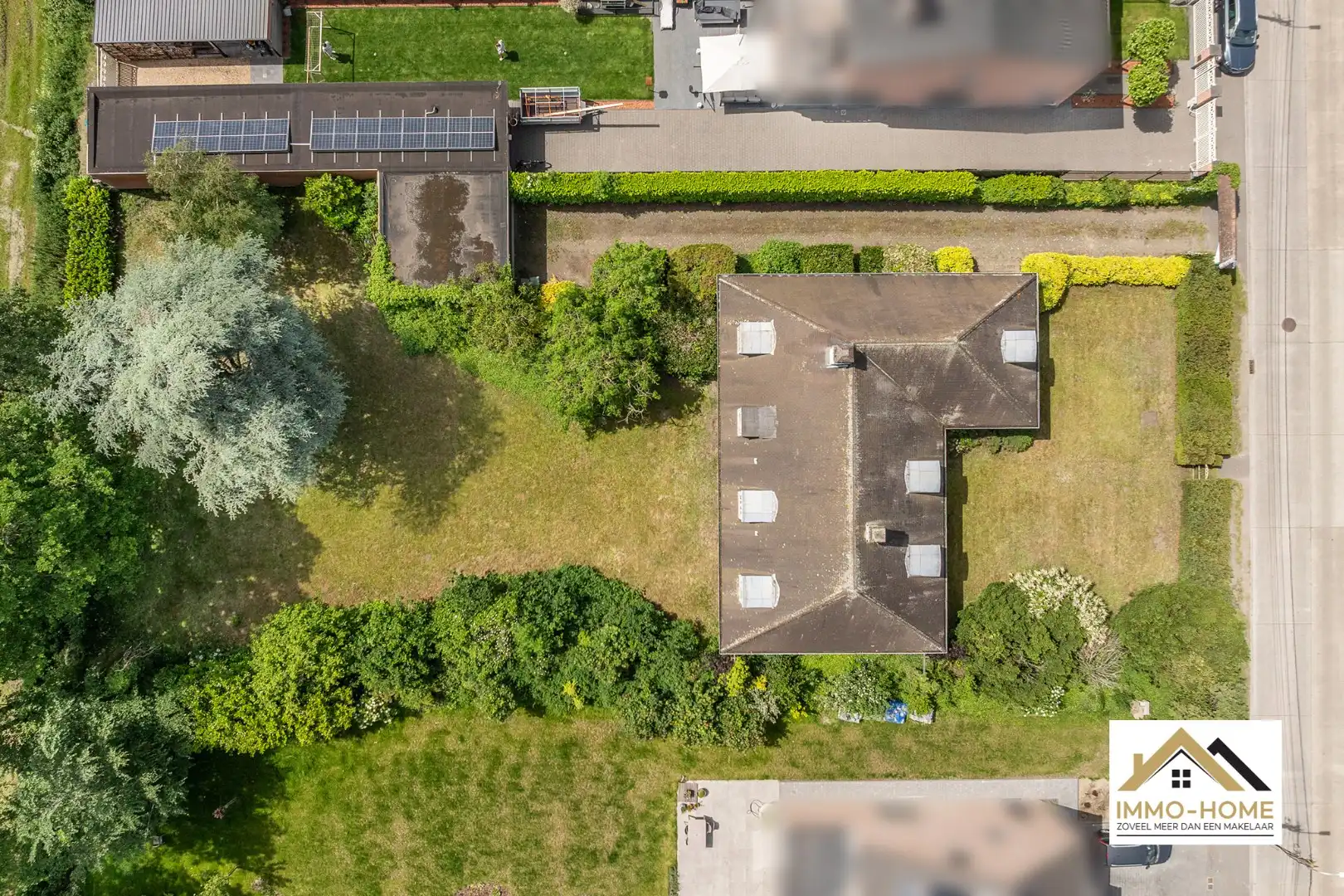 Villa met vier slaapkamers en riante tuin foto 5