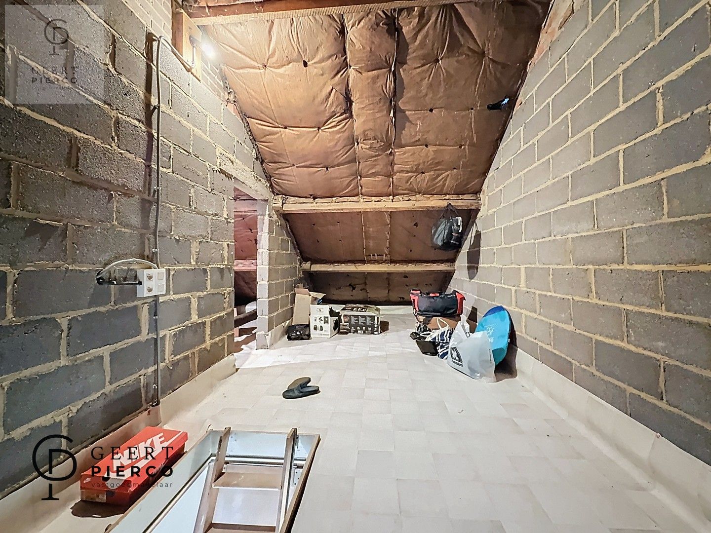 Instapklare rijwoning gelegen aan de stadsrand van Sint-Truiden en op wandelafstand van het commerciële stadscentrum, het station en vele sportfaciliteiten. foto 24