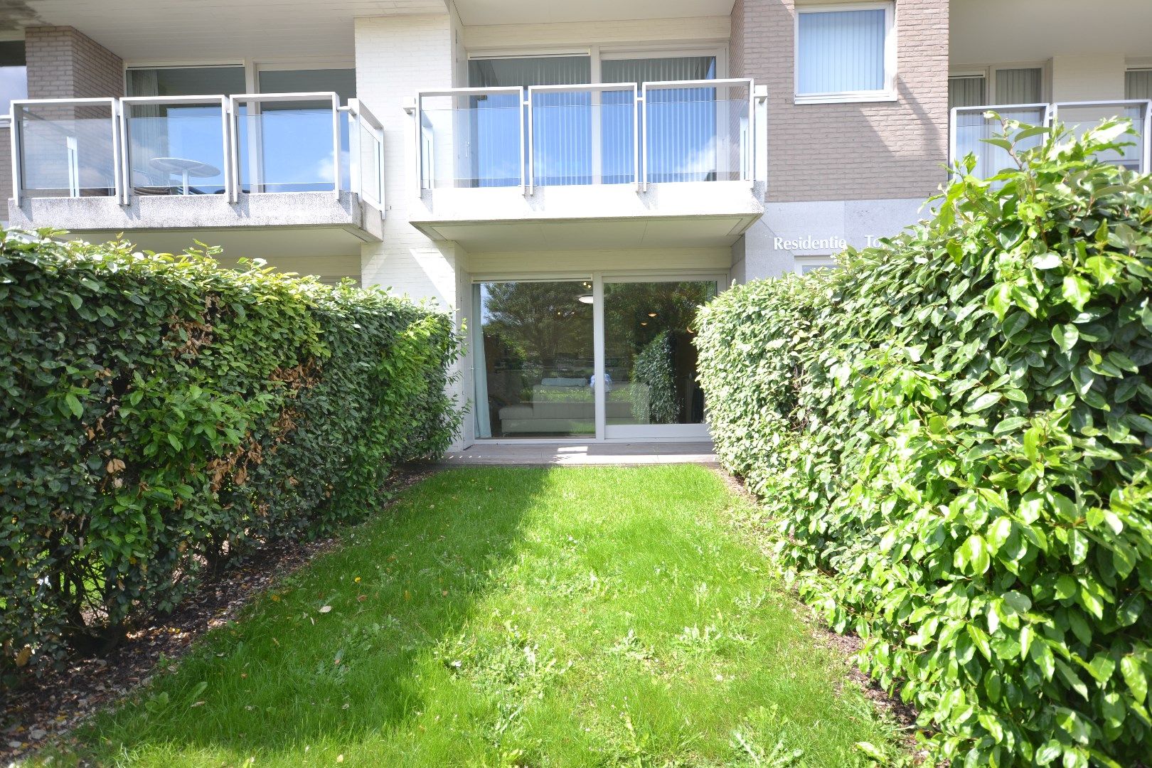 Gelijkvloers  en zonnig 2 slaapkamer appartement te Oostduinkerke  (dichtbij het Zonneplein) foto 4