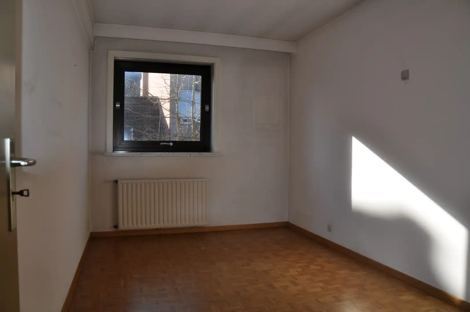 Verzorgd appartement met 2 slaapkamers in het centrum van Izegem. foto 12