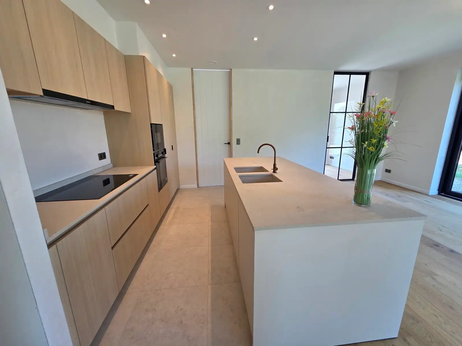 Luxe nieuwbouwvilla! foto 22