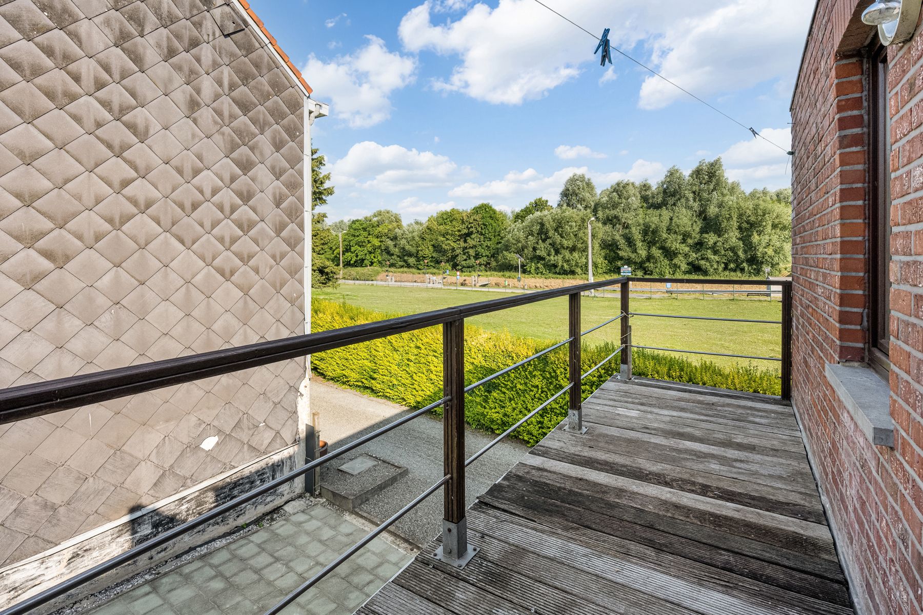 Appartementsgebouw met 2 entiteiten en terrassen foto 19