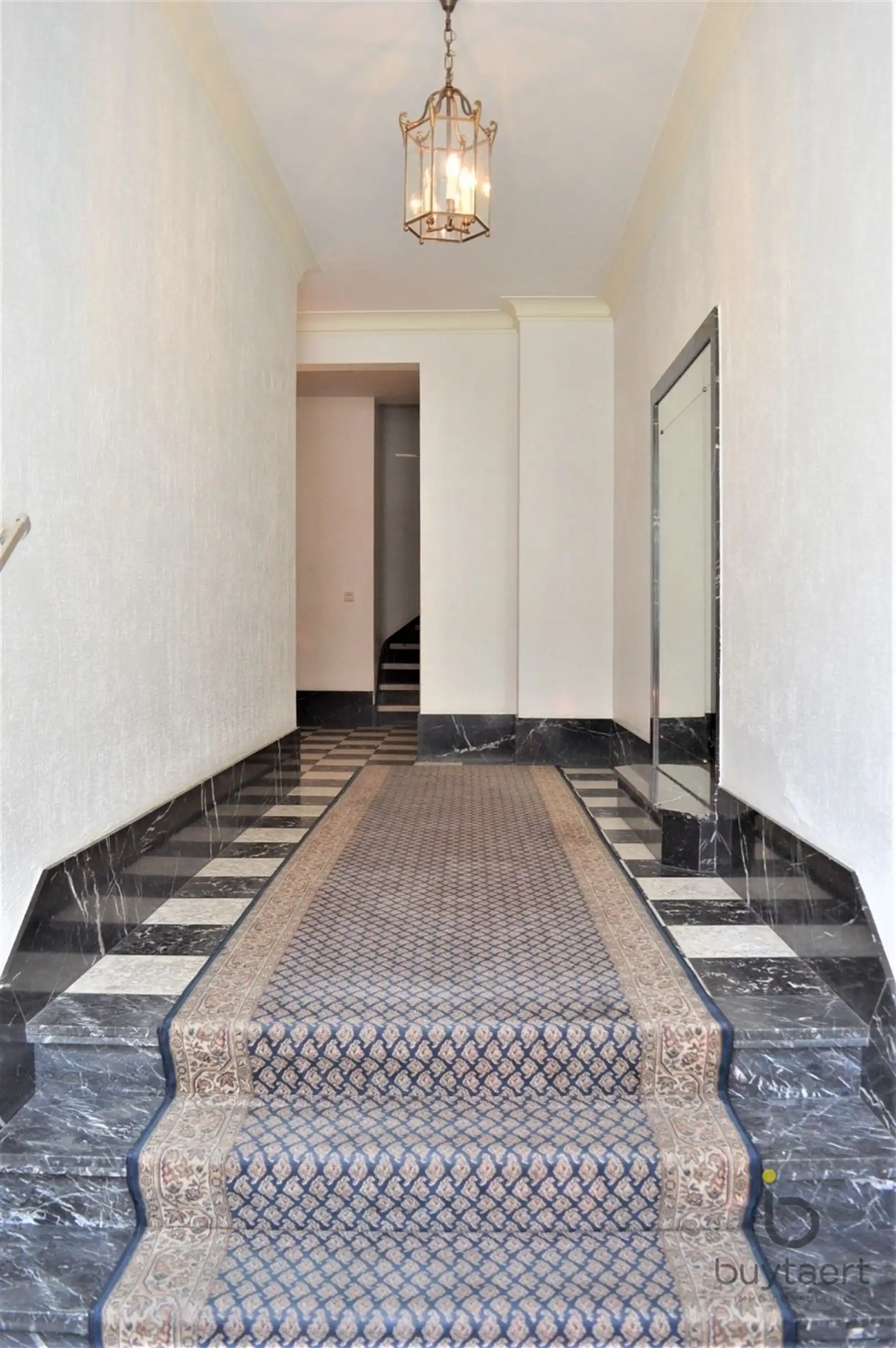 Gezellig en licht twee slaapkamer appartement aan het Stadspark! foto 10