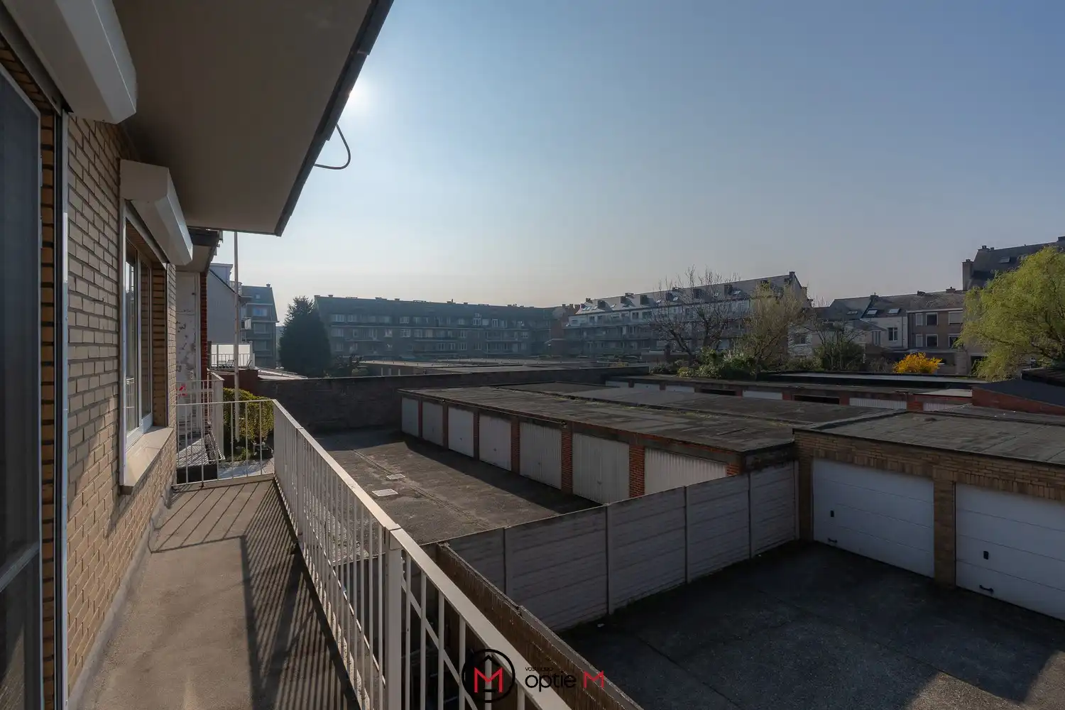 Instapklaar appartement met 2 slaapkamers en garage op toplocatie in Hasselt foto 18