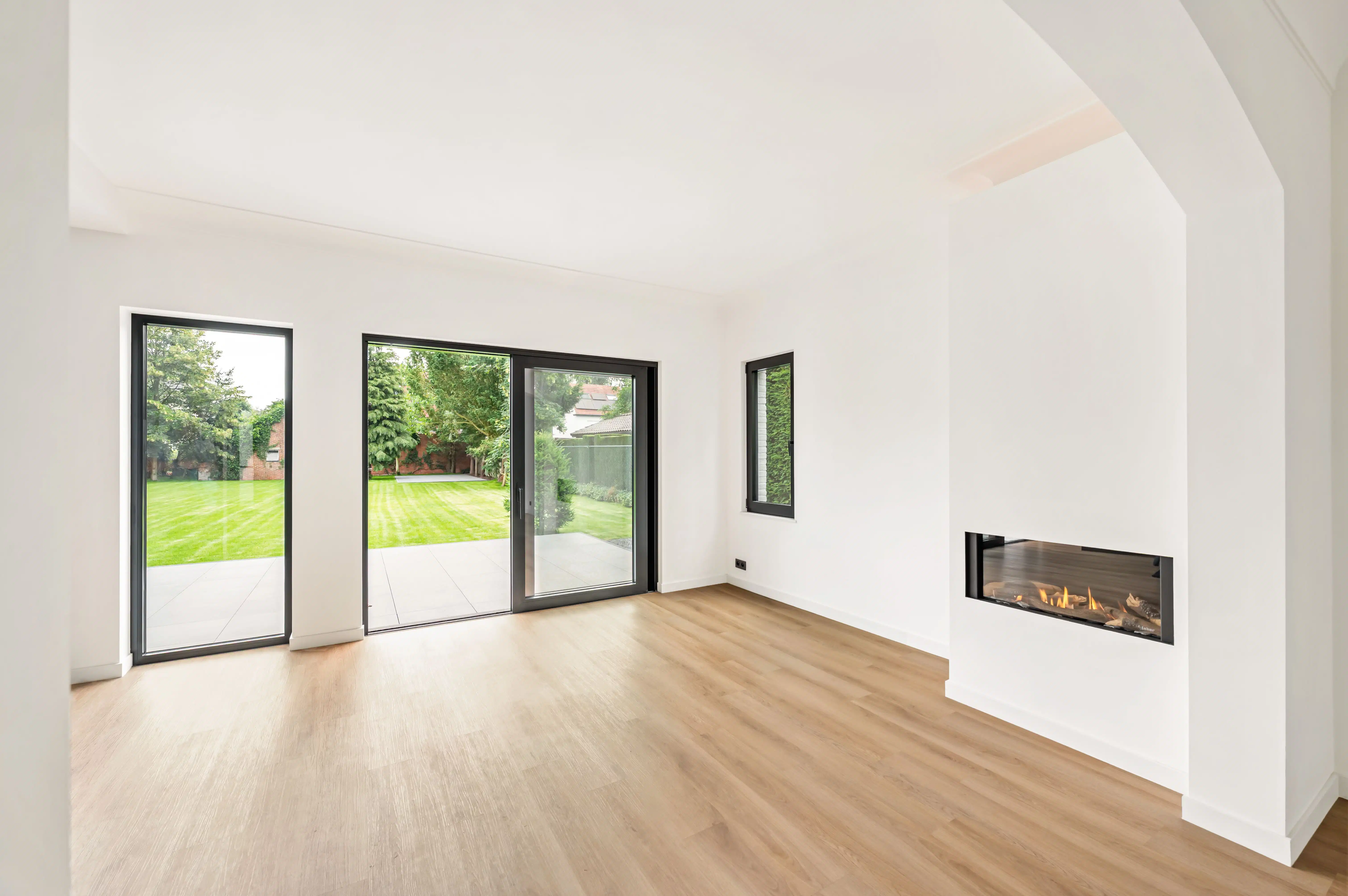 Instapklare woning met 4 slaapkamers en 2 badkamers ! foto 17