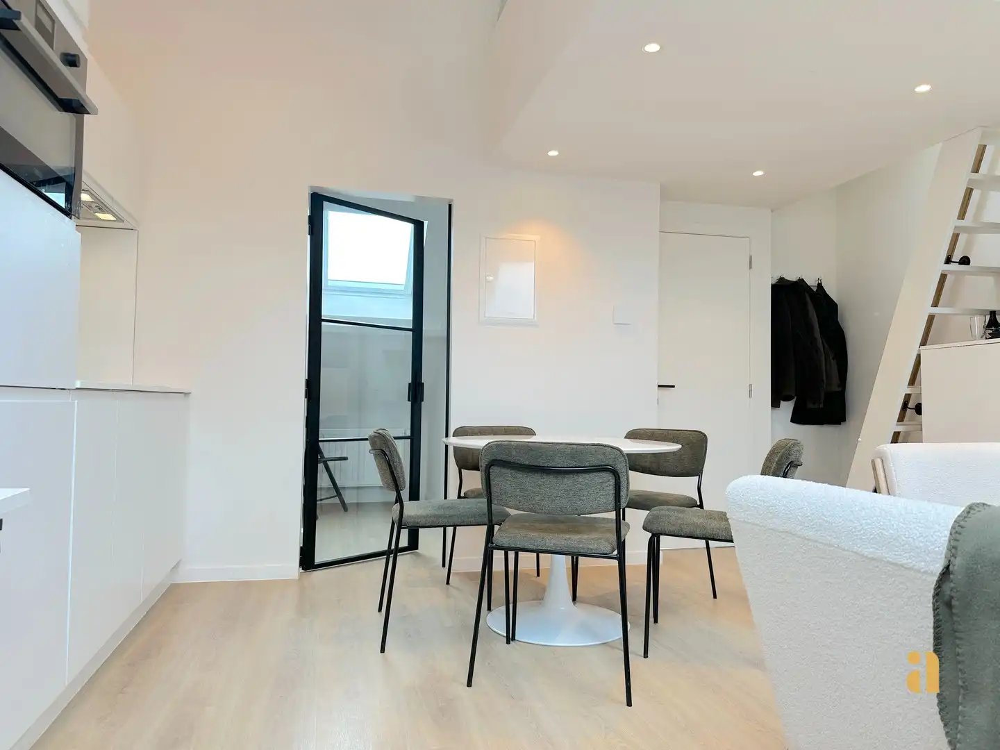 Appartement te huur foto 7