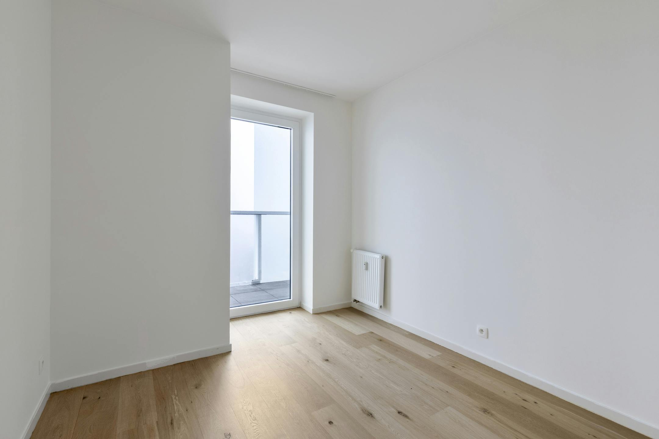 Instapklaar 2 slaapkamer appartement te koop in Antwerpen foto 16