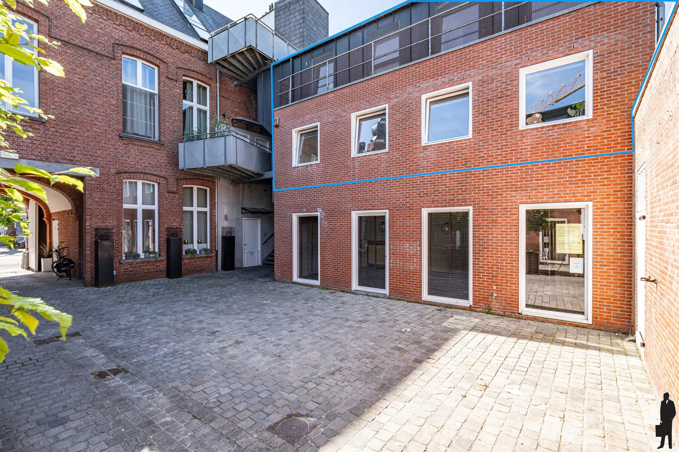 Duplexappartement met prachtig terras (40m²!) gelegen in centrum van Hoogstraten in schitterend monumentaal pand "Residentie De Rijkswacht". foto 19