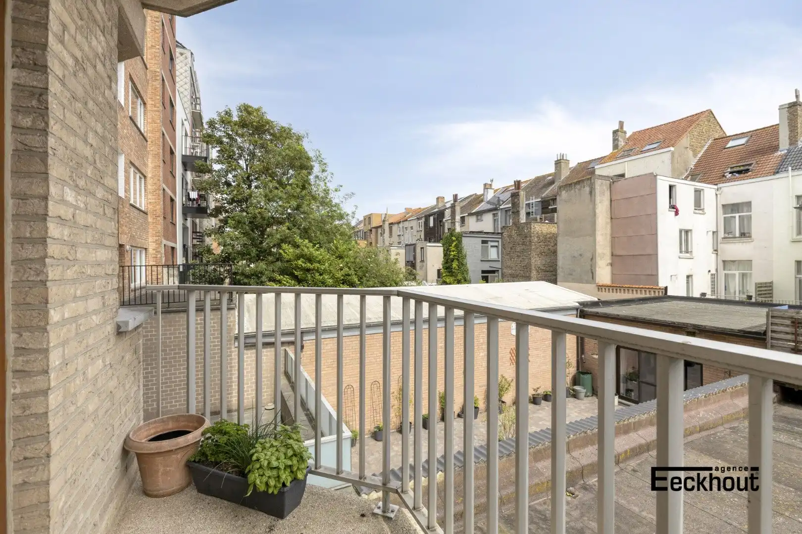 Ruim 3-slaapkamer appartement met zonneterras aan het Prinses Stefanieplein te Oostende foto 25