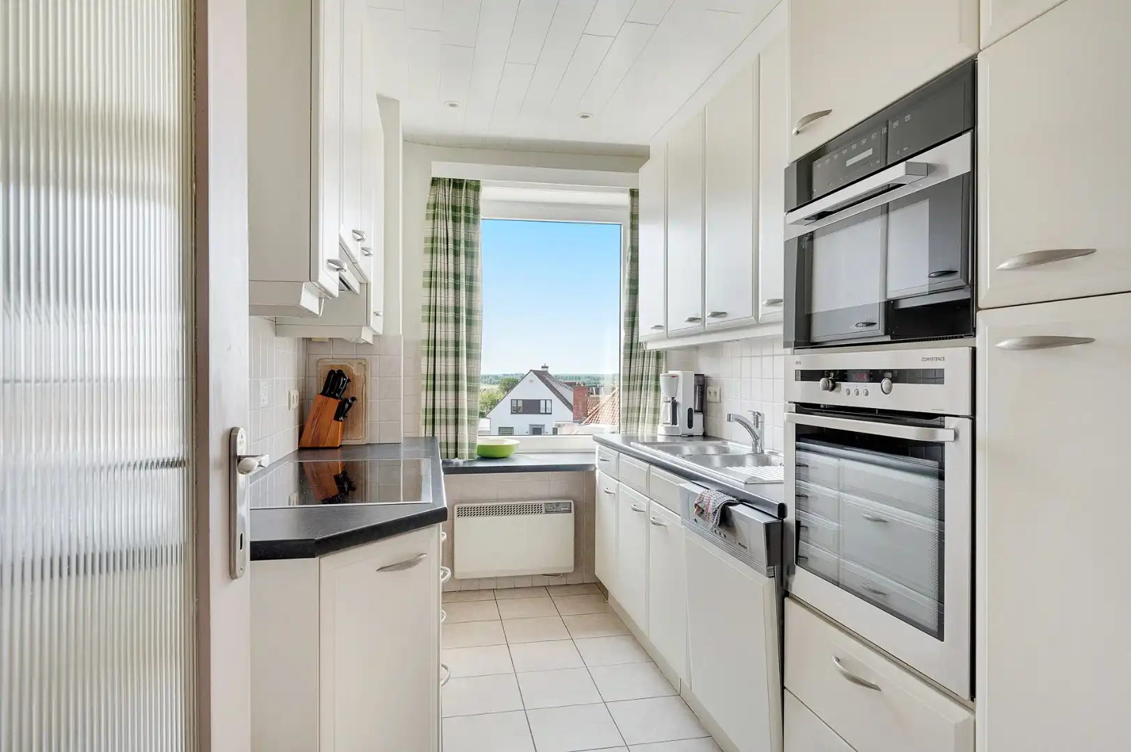 Uniek hoekappartement met 5 slaapkamers en schitterend uitzicht in Duinbergen foto 8