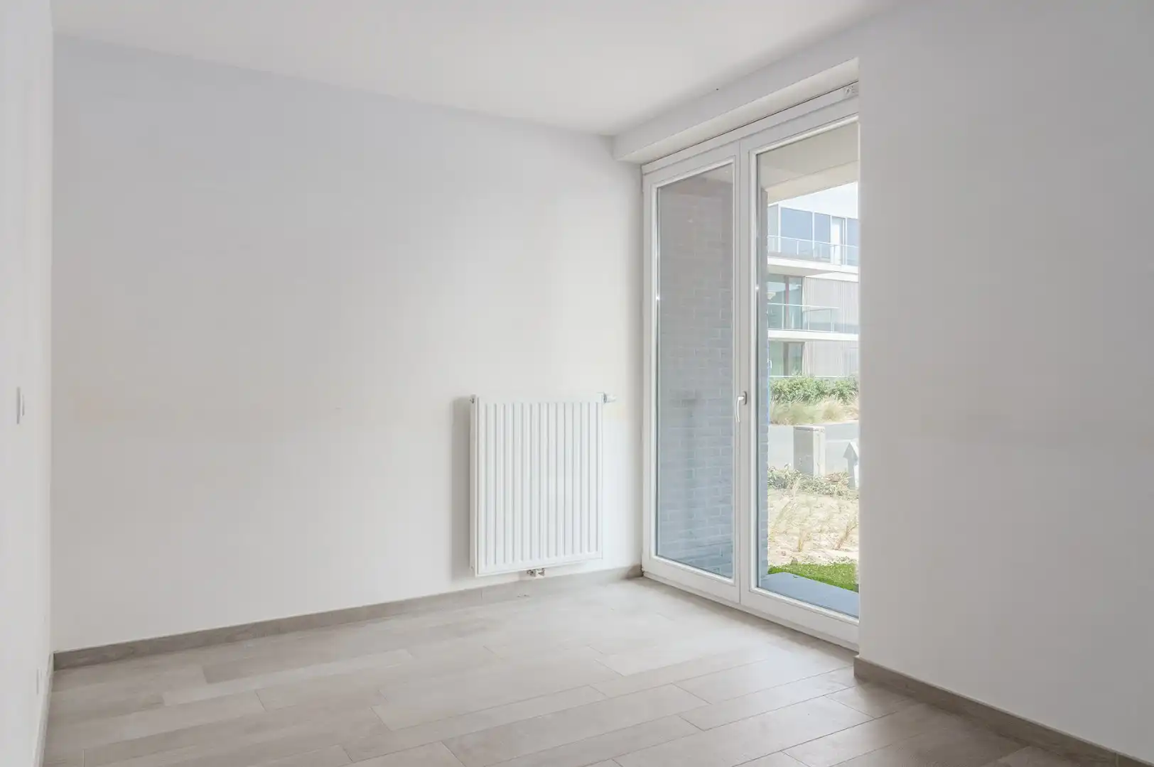 PRACHTIG NIEUWBOUWAPPARTEMENT OP 200 METER VAN DE ZEEDIJK foto 5