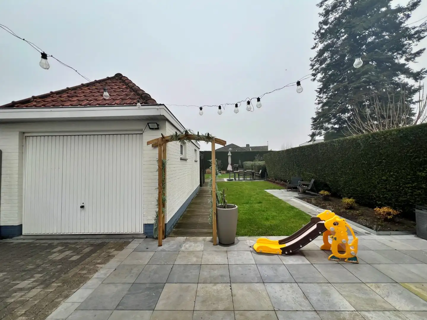 🏡 Halfopen woning met ruime tuin en garage te huur in Lievegem foto 21