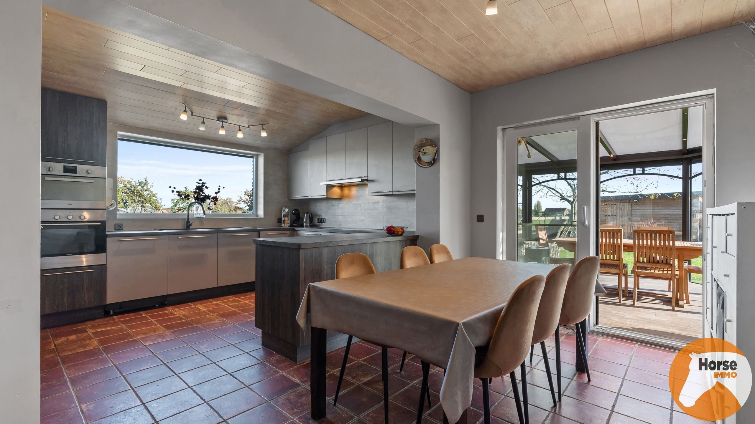 PUTTE - Landelijk wonen met extra verhuurwoning foto 10