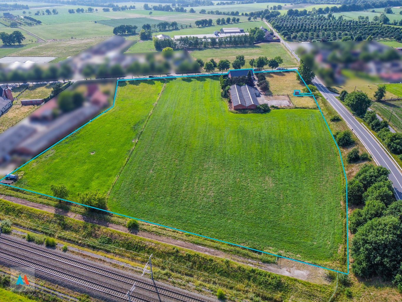 Vrijstaande woning met stal  foto 21