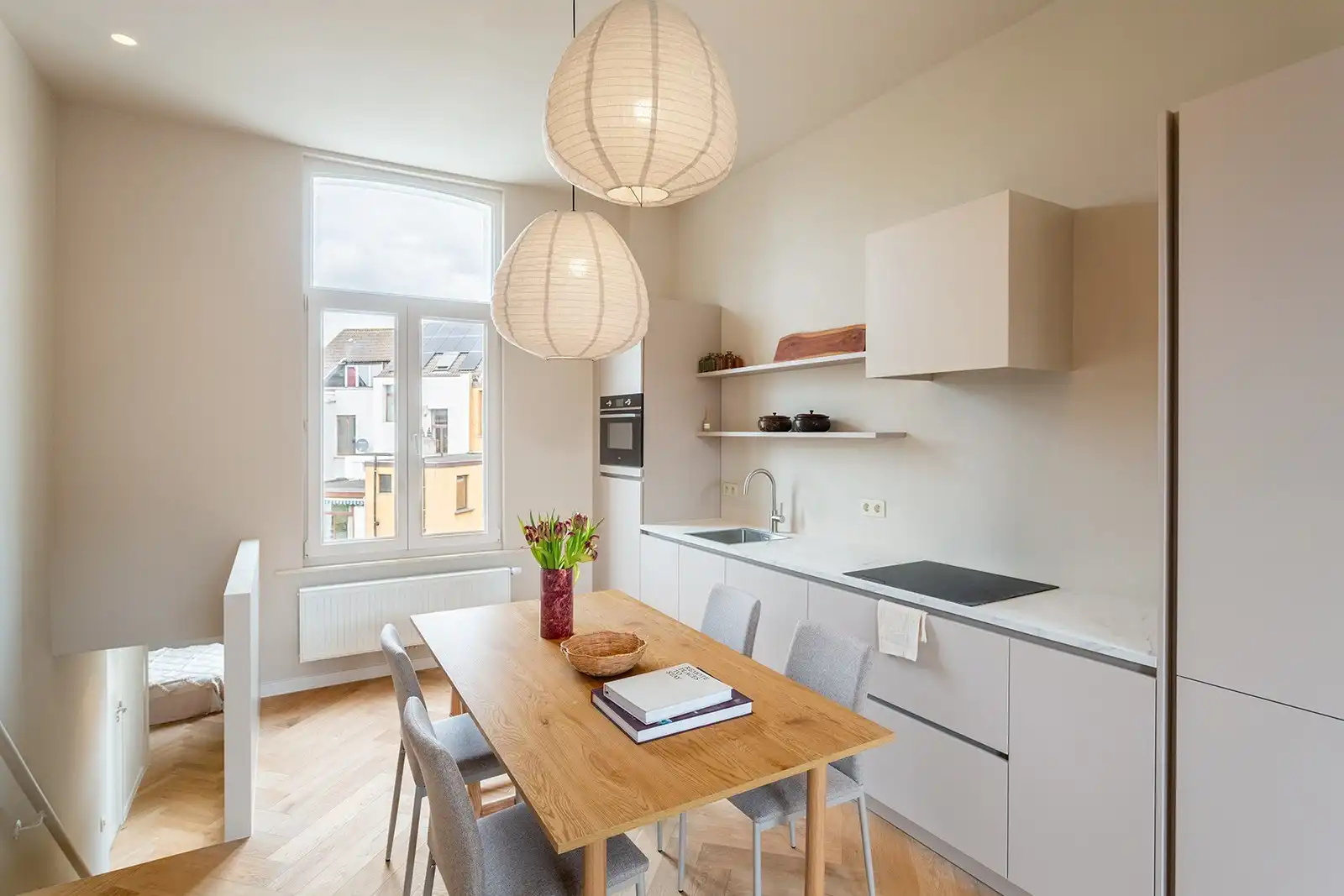 Stijlvol wonen op een gegeerde locatie foto 15