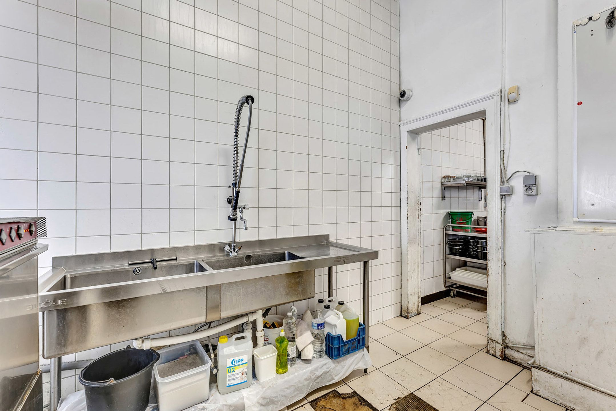 Gewaardeerd restaurant/handelspand met appartementen foto 17