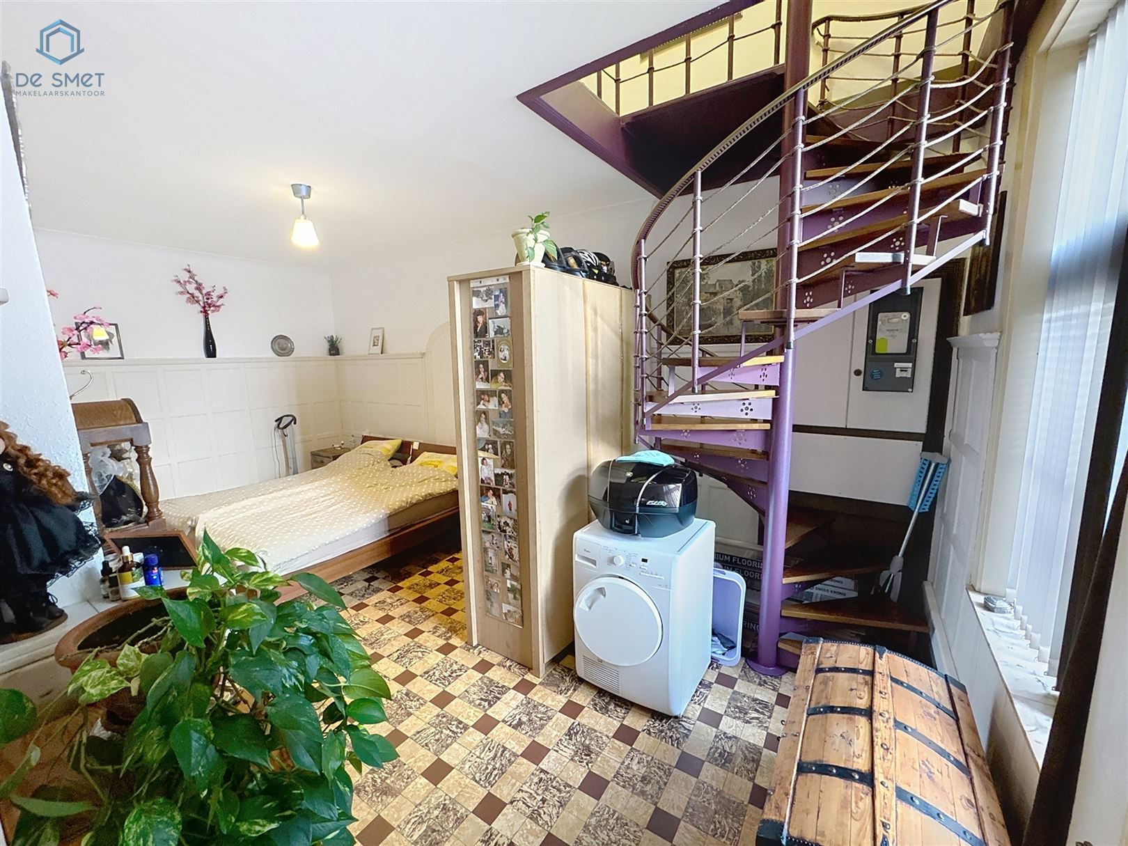 Instapklare woning met 3 slaapkamers, stadstuintje, berging en carport in rustige straat nabij centrum Brakel foto 17