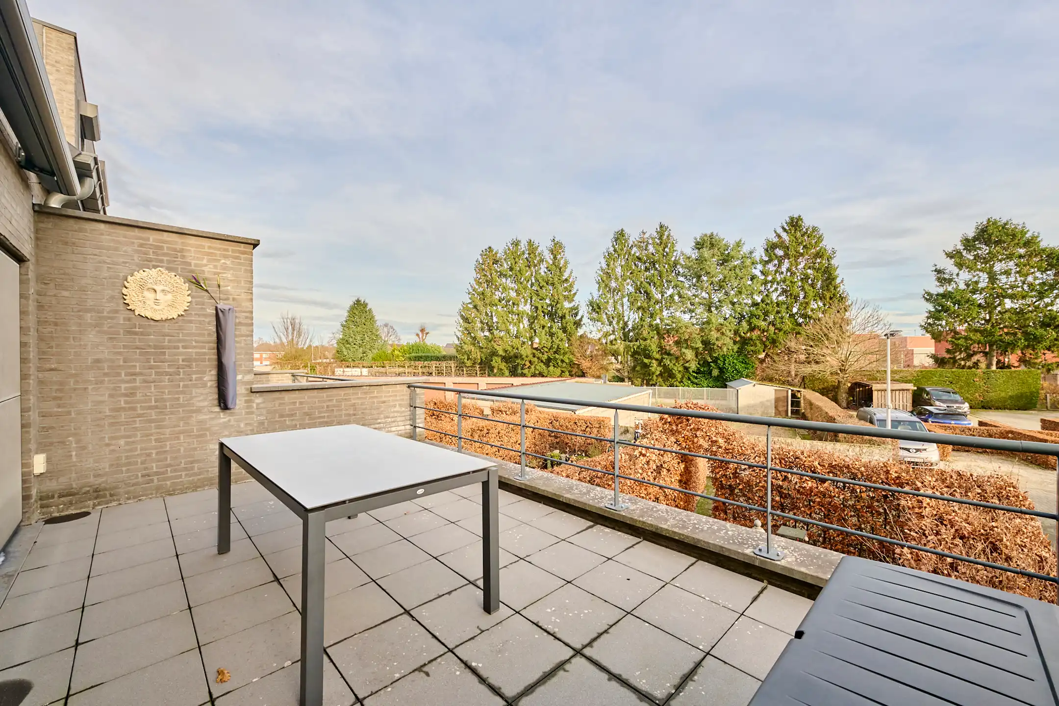 VOLLEDIG VERNIEUWD RUIM EN HOOGWAARDIG AFGEWERKT APPARTEMENT foto 16