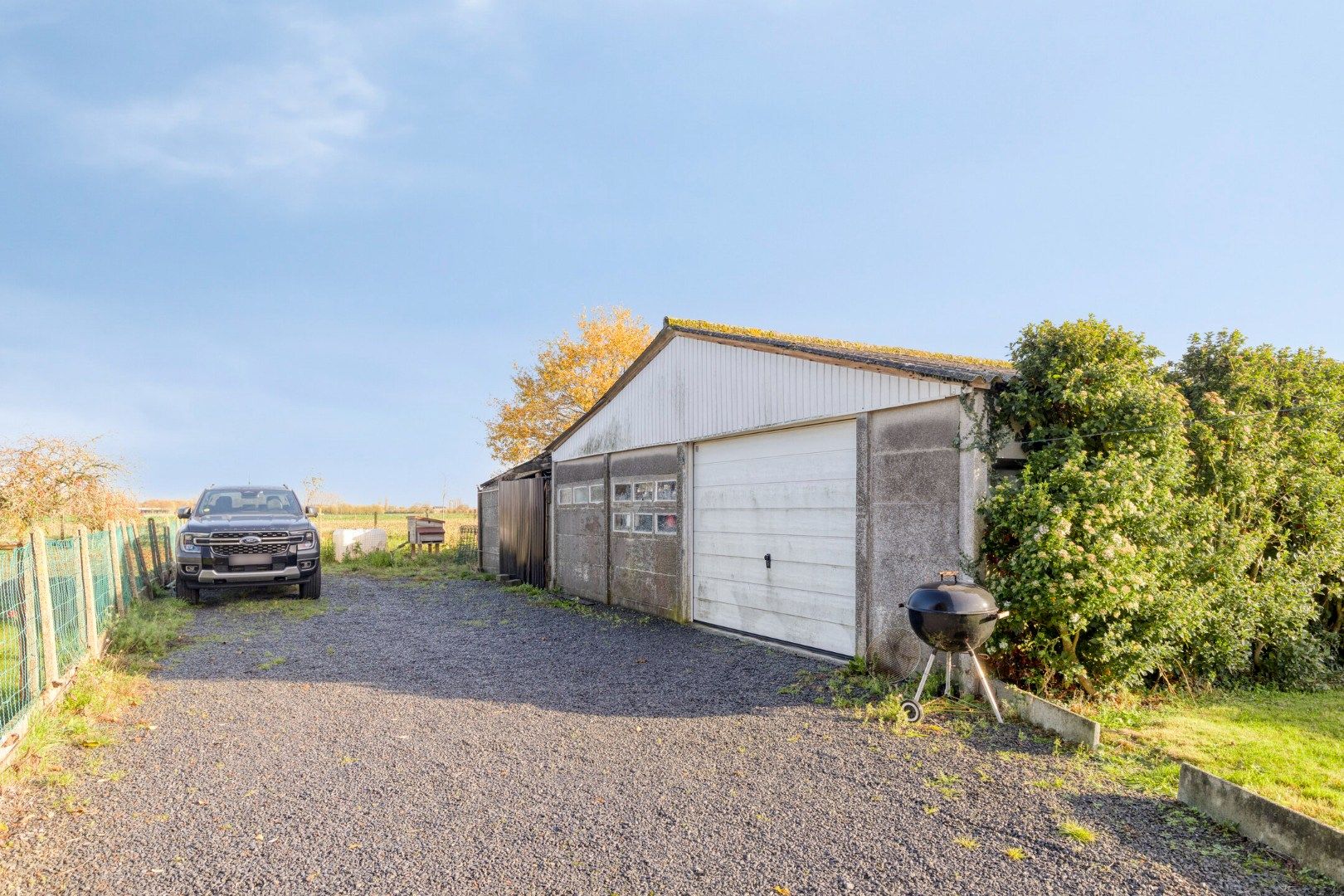 Gerenoveerde, halfopen woning op 840 m2! foto 19