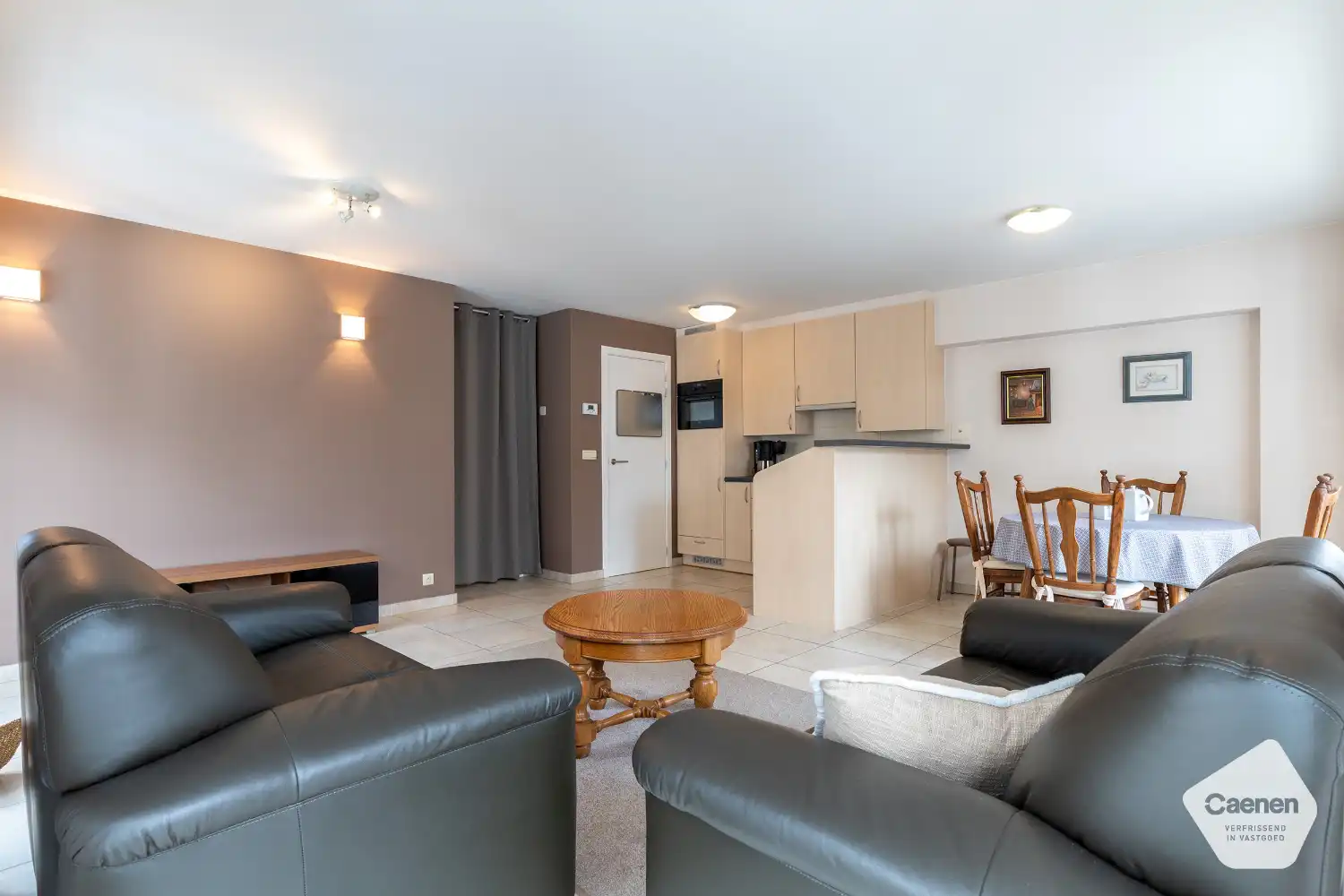 Lichtrijk hoekappartement in het centrum van Blankenberge foto 3