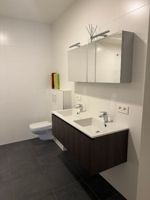 Recent appartement op een unieke ligging, met prachtig zicht op de Scheldedijk. foto 5