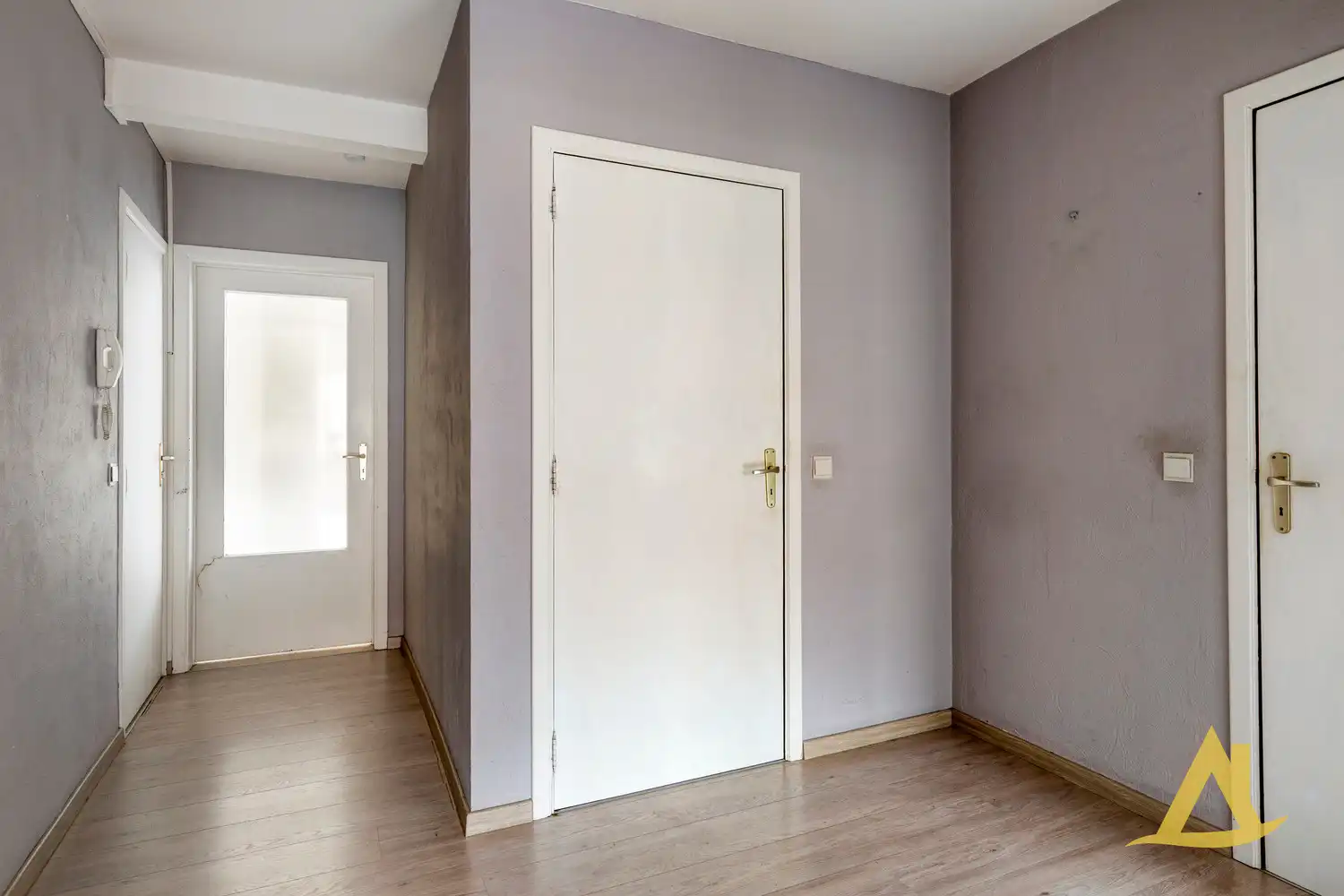 RUIM APPARTEMENT IN HET CENTRUM VAN DIEST! foto 4