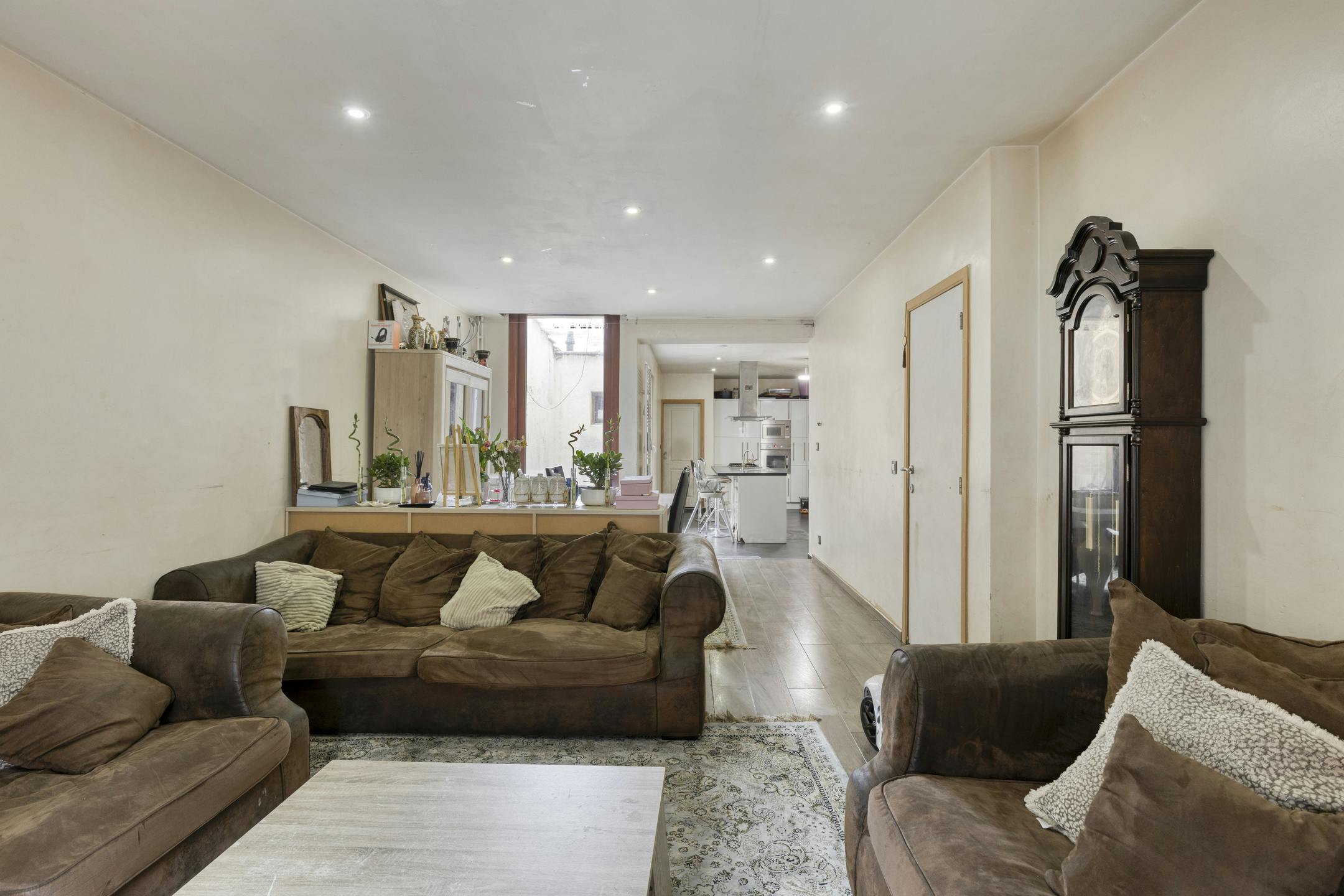 Hoofdfoto van de publicatie: Huis met 6 slaapkamers te koop in Deurne! 