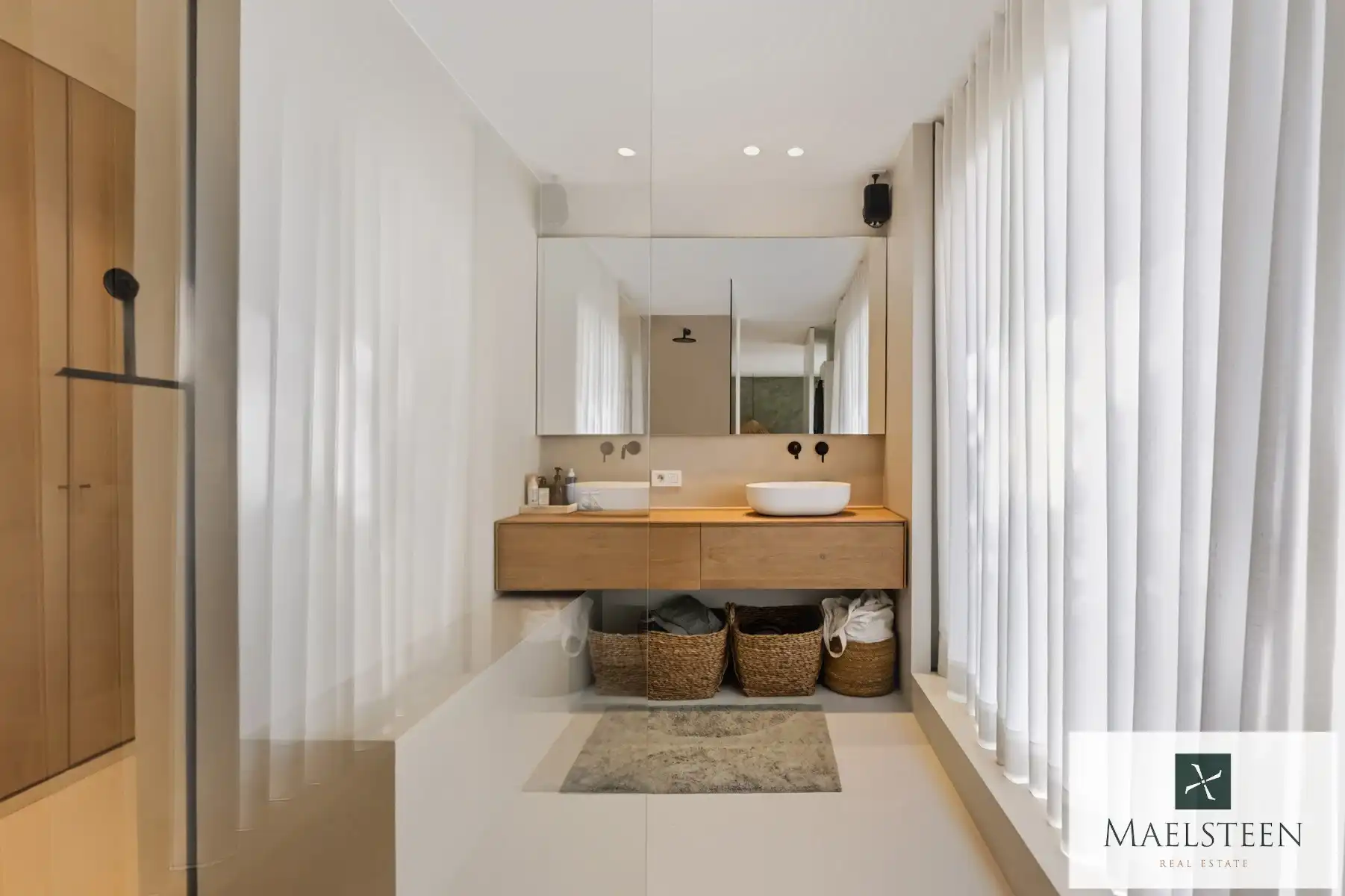 Top afgewerkte, instapklare villa op 1076 m² in Sint-Andries foto 44