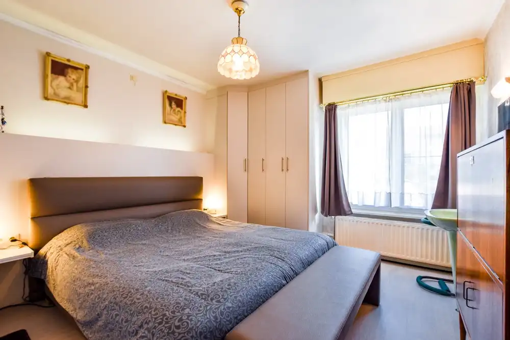 Instapklare GEZINSWONING met o.a. 3 slpks, zonnige STADSKOER en atelier te Blankenberge ! foto 8