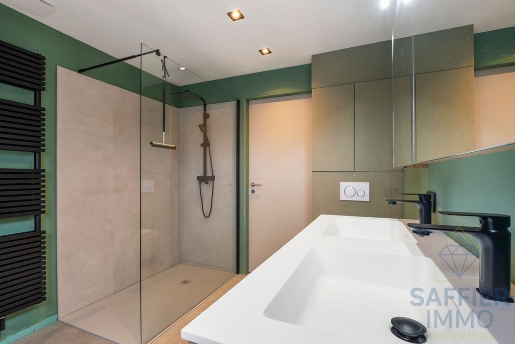 Ruime, rustig gelegen woning in Anzegem op 649 m² foto 16