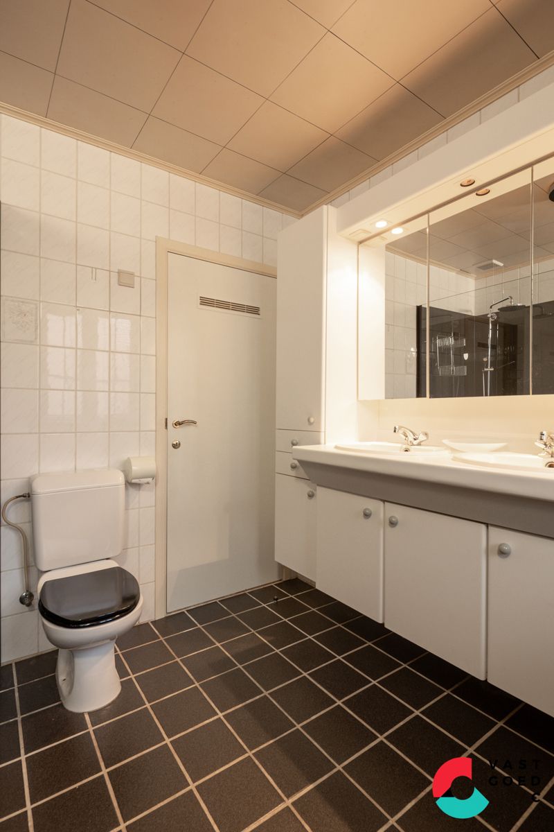 Huis te koop foto 25