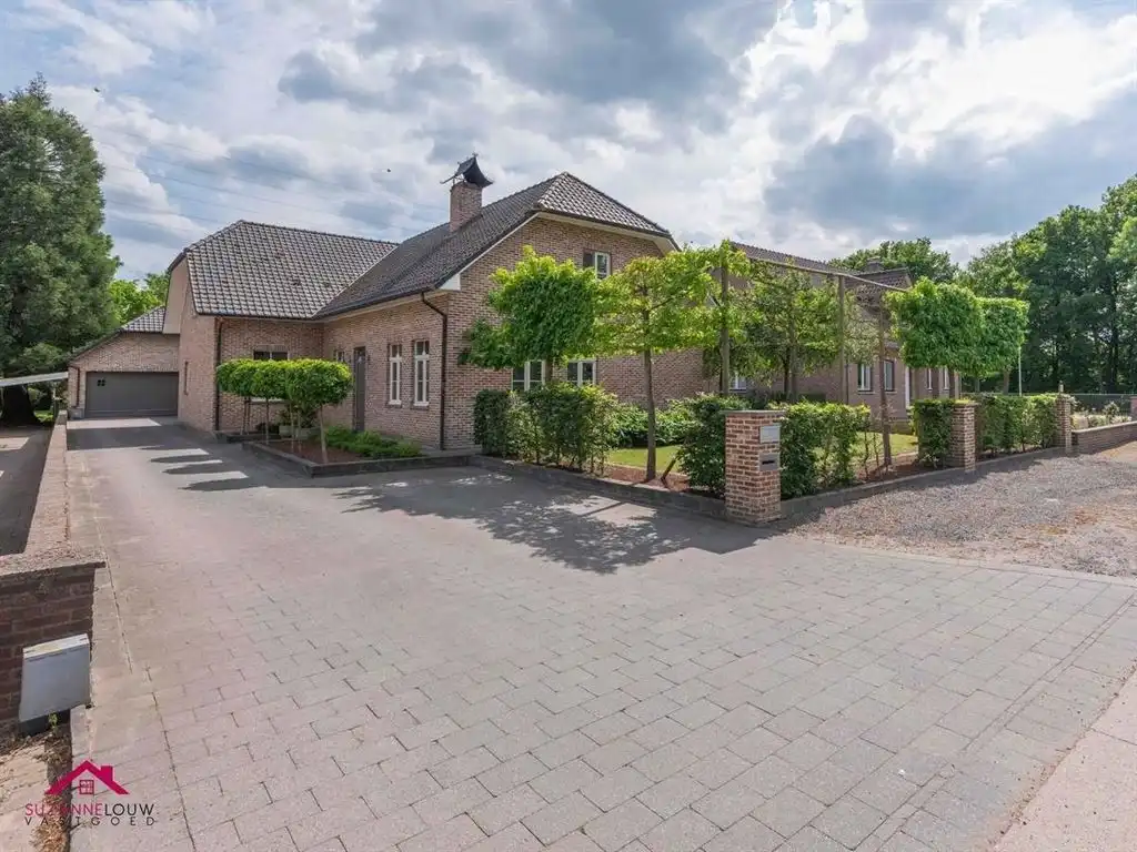 Hoogwaardig afgewerkte, landelijke villawoning foto 3