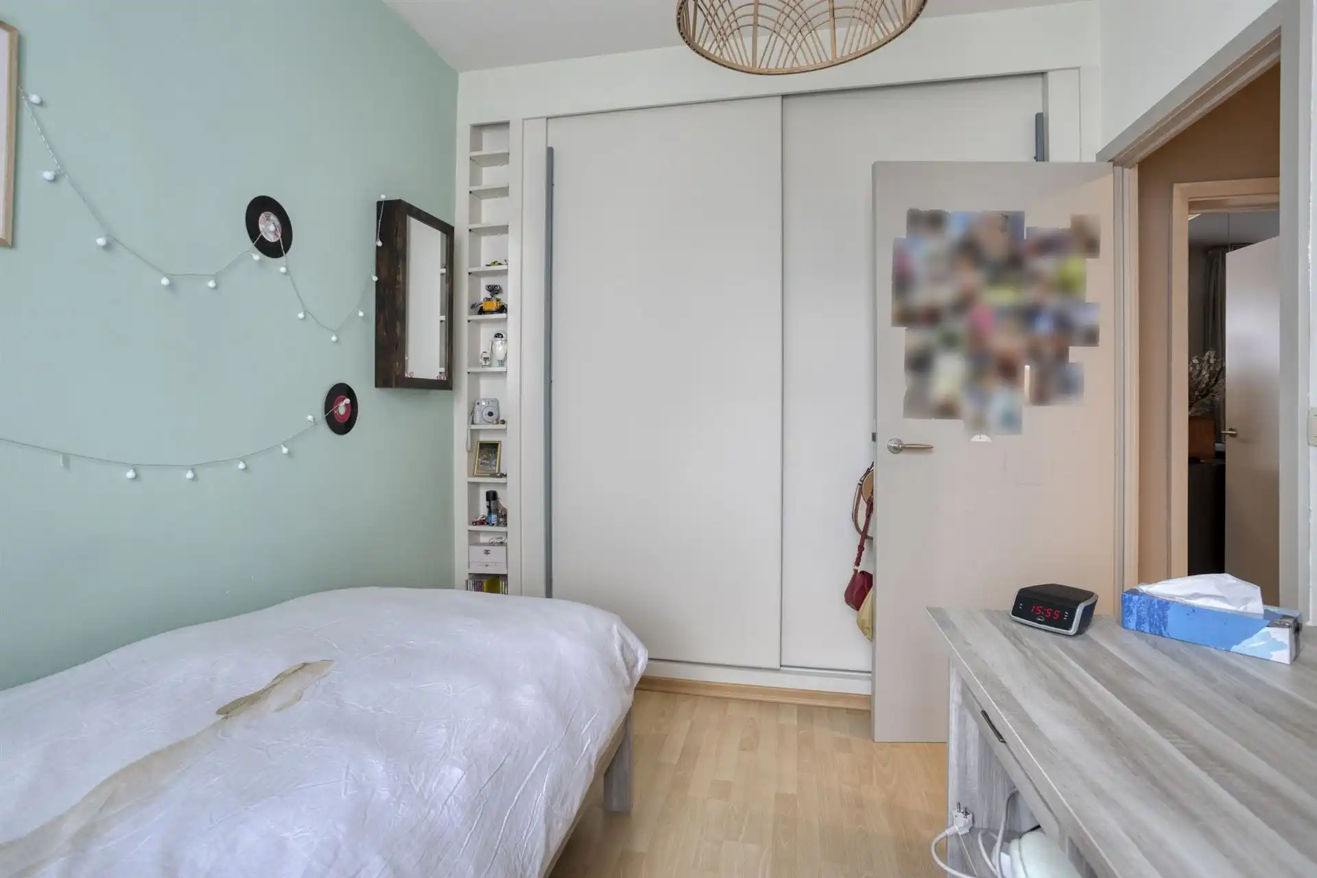 Instapklare woning met 3 slaapkamers, tuin en parkeerplaats foto 12