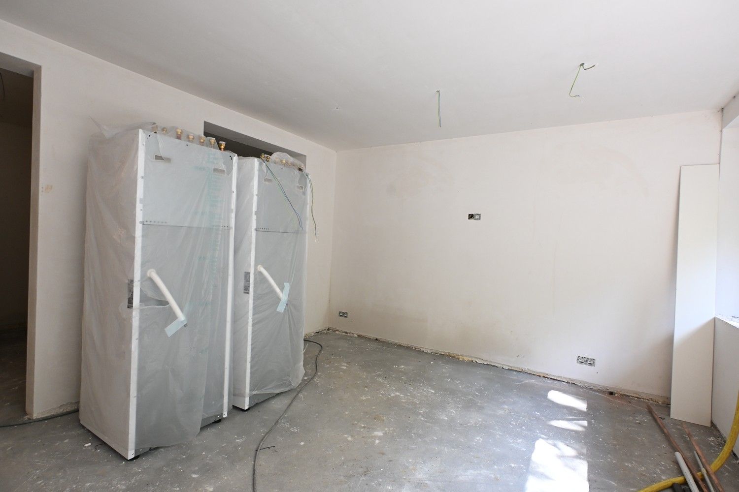 Exclusieve villa met zwembad en topafwerking op 16a50ca in Maasmechelen foto 18