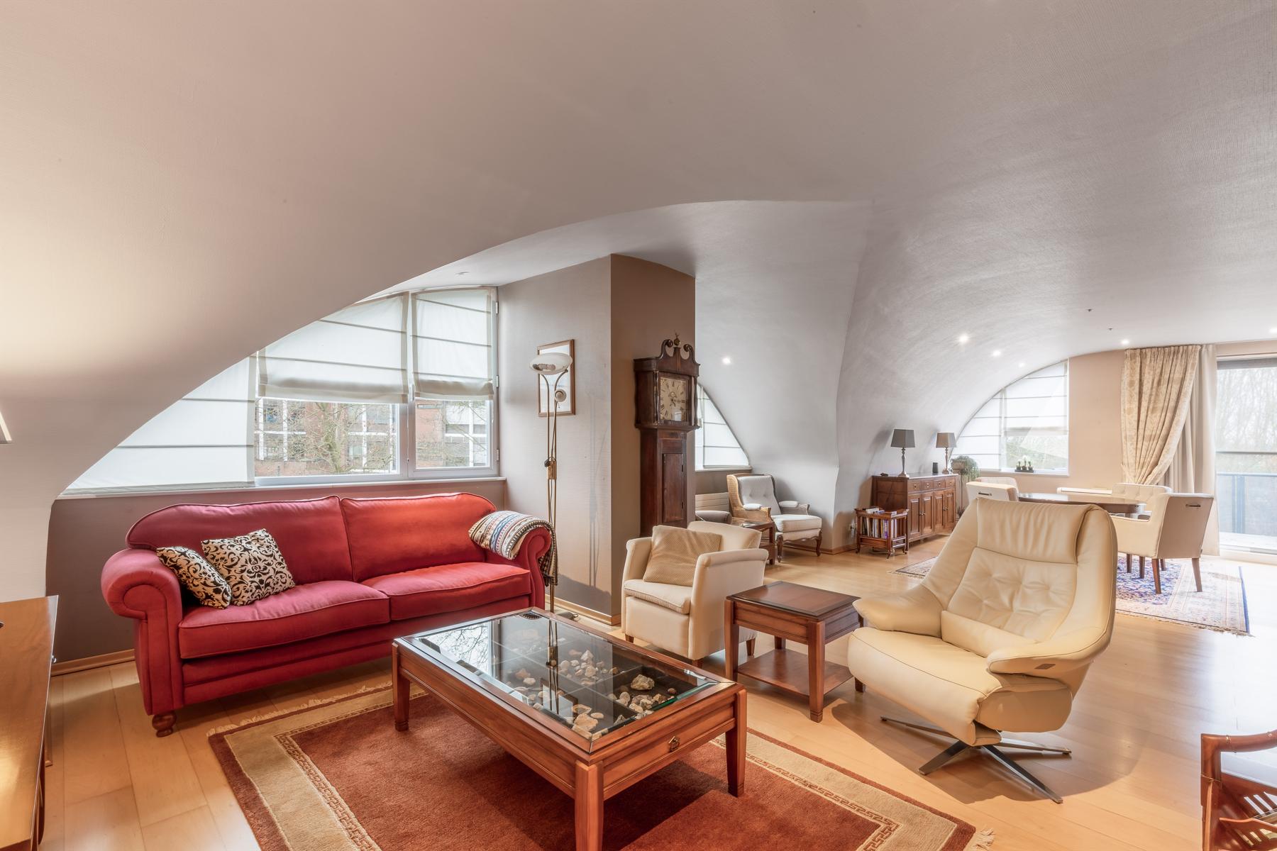Riante penthouse met o.a. 3 slpks, 2 badks en ruime terrassen foto 6