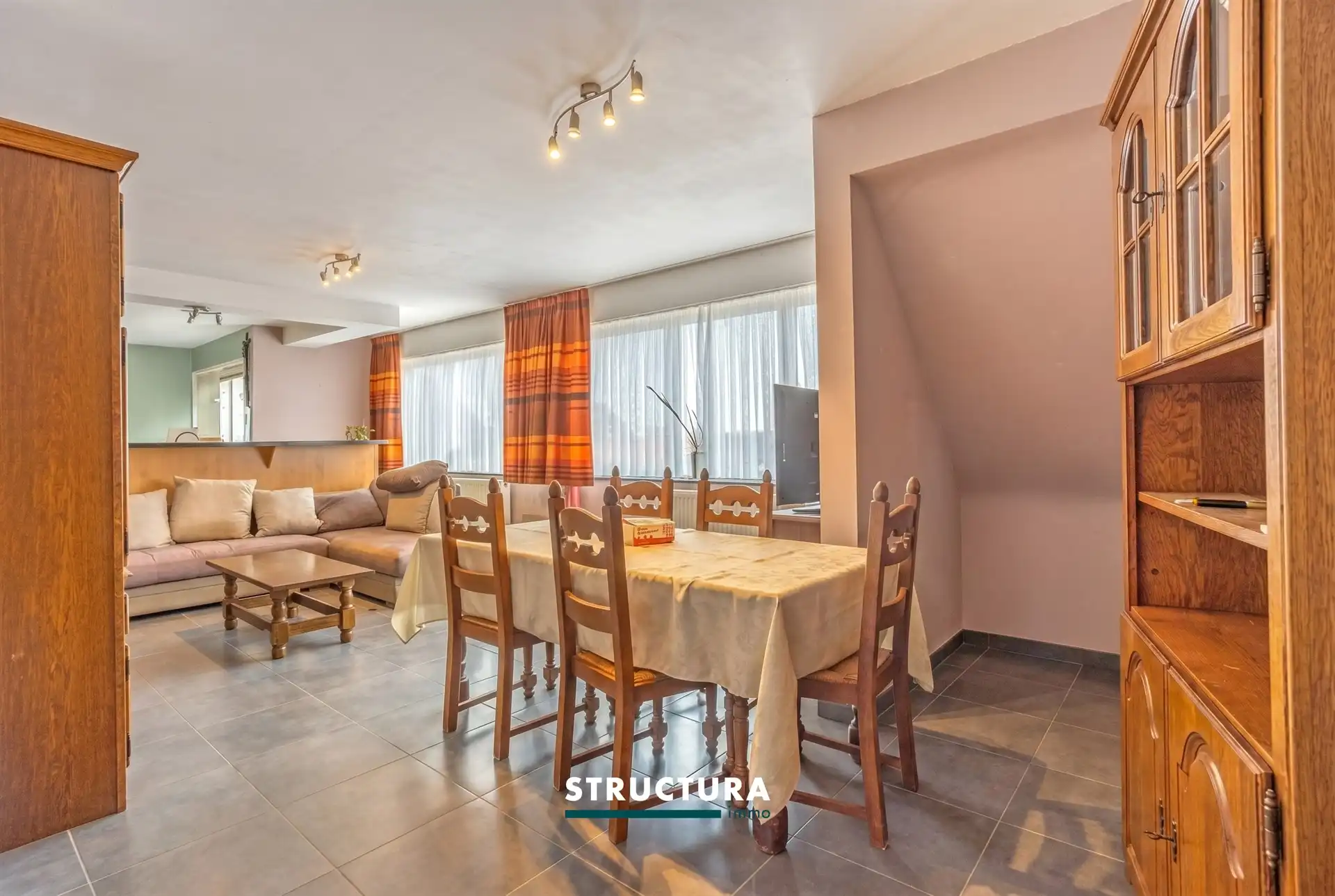Centraal gelegen duplexappartement met EPC B foto 3