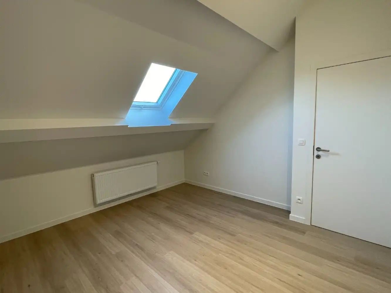 Instapklare, energiezuinige rijwoning met zonnig terras nabij Provinciedomein Kessel-Lo foto 21