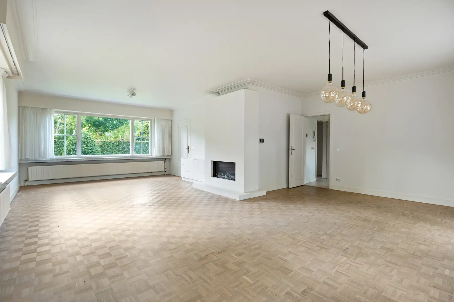 Ruime klassieke villa met zuid-tuin op toplocatie ! foto 5