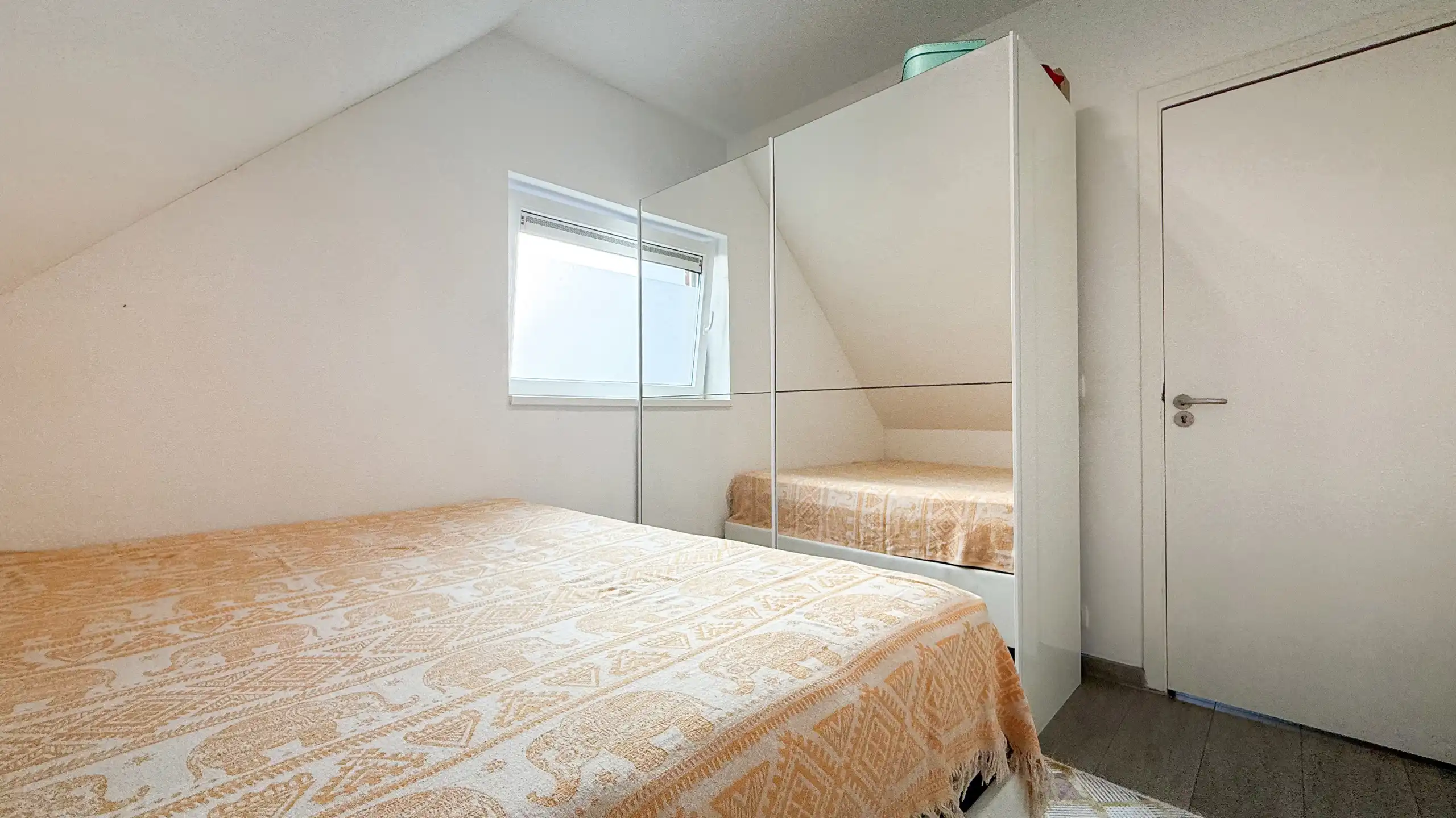 Ruim instapklaar duplex app in Paal, 108m², 3 slpks foto 27