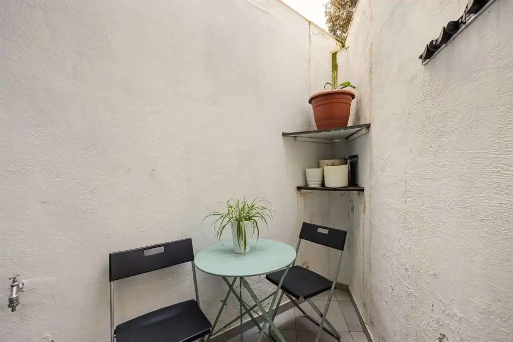 Gerenoveerde woning met 4 slaapkamers aan Krugerpark foto 7