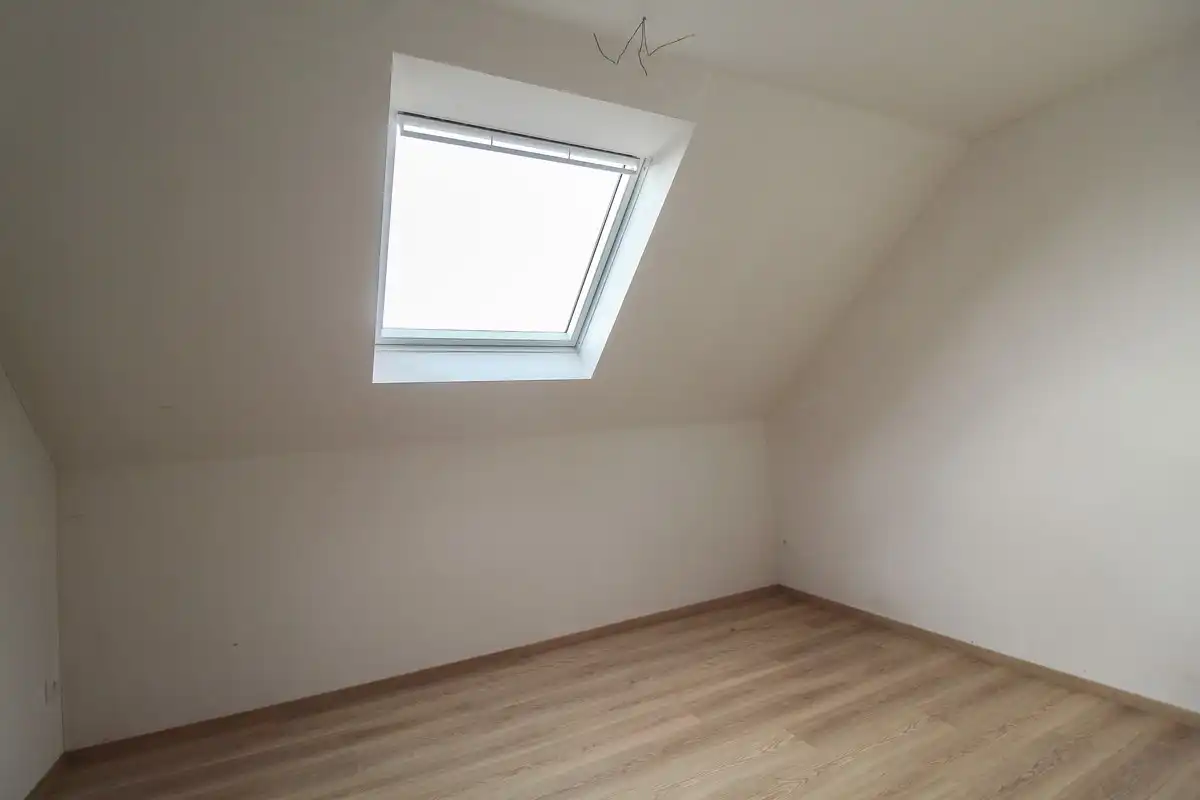 Laatste instapklare nieuwbouwwoning te Wevelgem foto 9