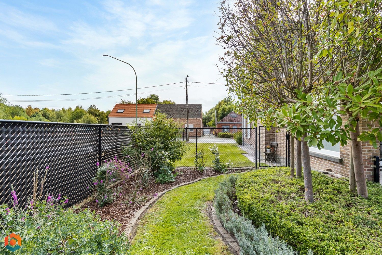 Prachtig onderhouden gezinswoning met optimale ligging nabij het centrum van Heist-op-den-Berg foto 5